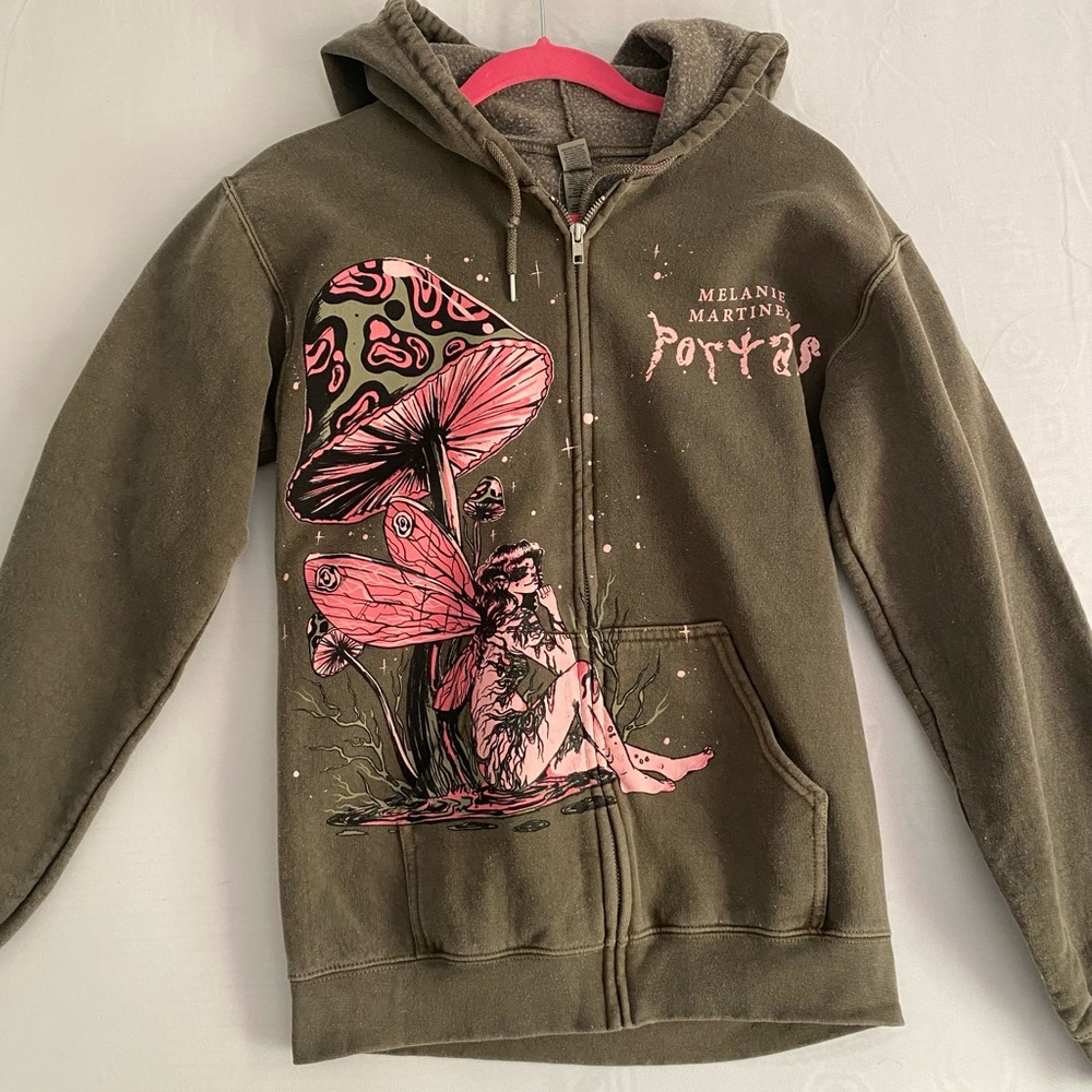 Melanie Martinez Portals Mushroom Hoodie Size S/M